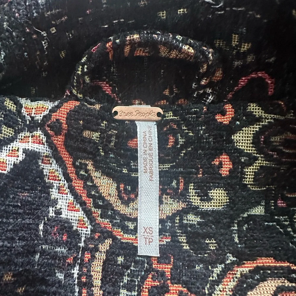 Free People Tapestry Corduroy Jacket with paisley design XS - Picture 5 of 15
